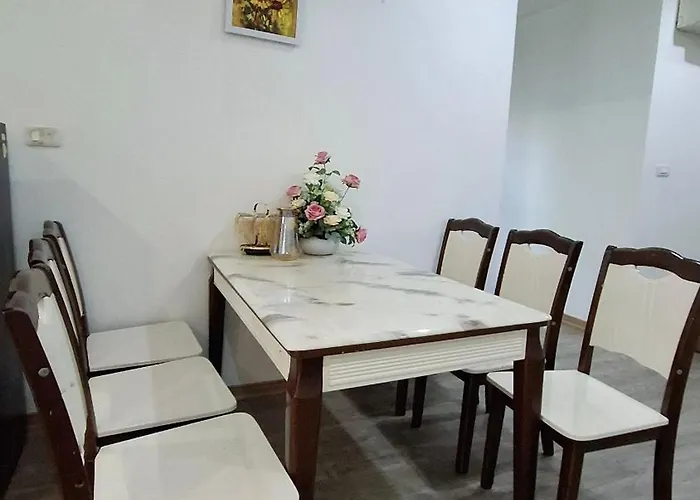 Newlife Bai Chay N&t Apartment Ha Long
